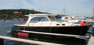 cabin-cruiser entrobordo