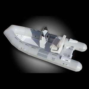 gommone fuoribordo / con console centrale / con console laterale / open