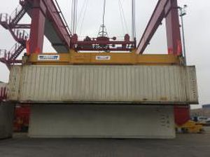spreader per portainer di scarico / per portainer di impilamento / per contenitori / telescopico