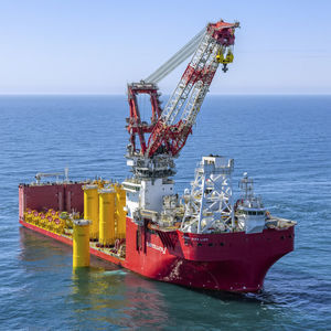 nave di supporto offshore per costruzione 1