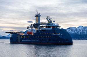 nave di supporto offshore per parco eolico 1