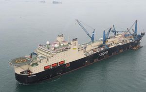 gru per nave di supporto offshore