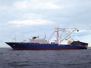 nave da pesca professionale tonniera