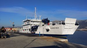 nave cargo chiatta da lavoro