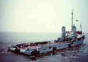 nave di supporto offshore anchor handling tug AHT 1