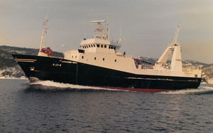 nave cargo frigorifera