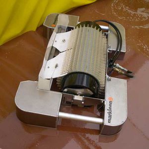 skimmer per idrocarburi a spazzzola 1