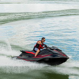 moto d'acqua tre posti