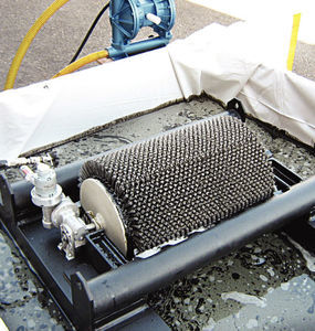 skimmer per idrocarburi a spazzzola