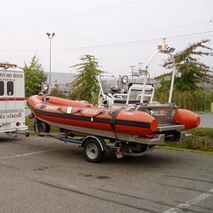 barca professionale patrol boat