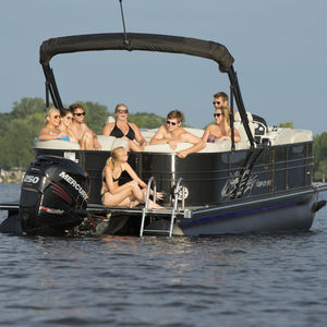 pontoon boat fuoribordo 1