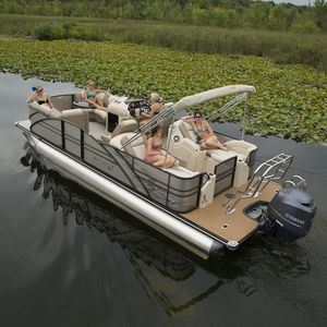 pontoon boat fuoribordo
