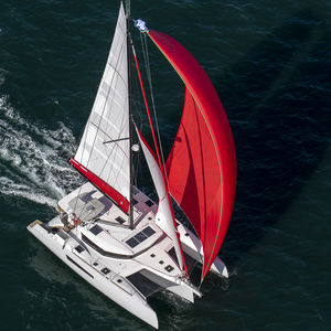 trimarano