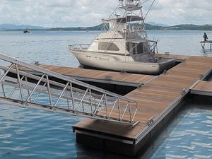 pontile galleggiante