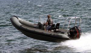 barca professionale patrol boat 1