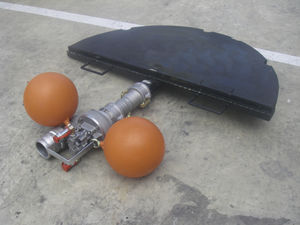 skimmer per idrocarburi a stramazzo