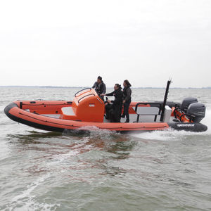 gommone fuoribordo 1