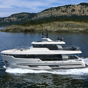 motor-yacht da crociera