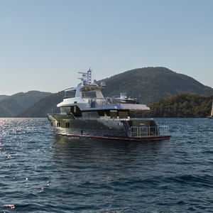 motor-yacht da crociera