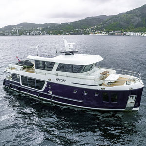 motor-yacht da crociera