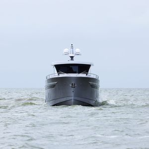 motor-yacht da crociera 1