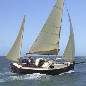 barca a vela day-sailer