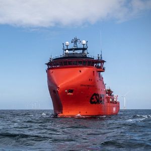 nave di supporto offshore per parco eolico