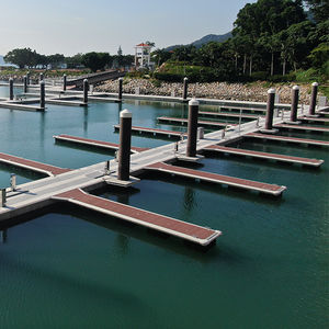 pontile galleggiante 1