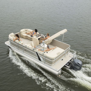 pontoon boat fuoribordo