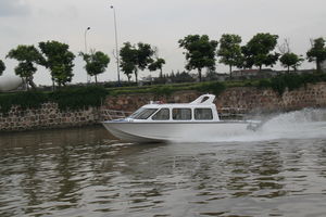 barca professionale patrol boat