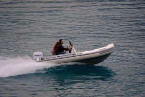 gommone fuoribordo 1