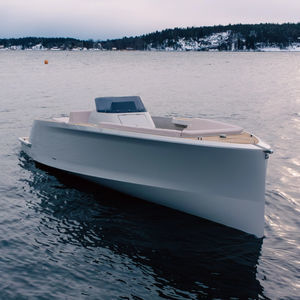 barca open elettrica