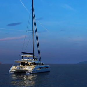 sailing-yacht catamarano 1
