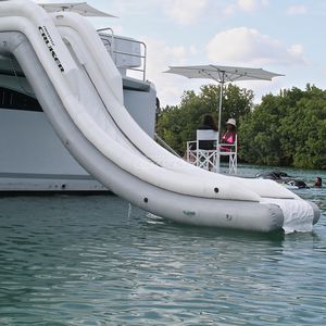 gioco acquatico scivolo