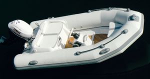 gommone fuoribordo 1