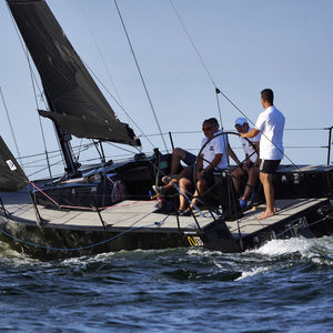 barca a vela da crociera costiera