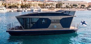 barca a motore house-boat entrobordo