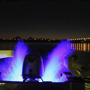 illuminazione subacquea per barca