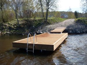 pontile galleggiante