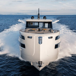 motor-yacht da crociera 1