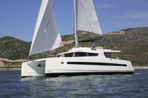 sailing-yacht da crociera