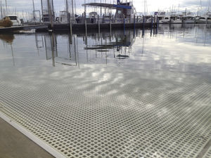 rivestimento per pontile in alluminio