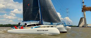 barca a vela a bracci richiudibili
