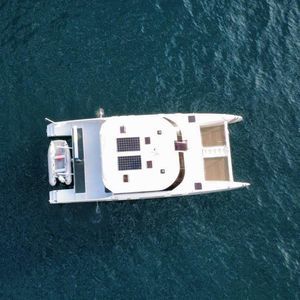 cabinato catamarano