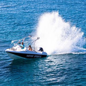 runabout fuoribordo / bow-rider / da wakeboard / da sci nautico