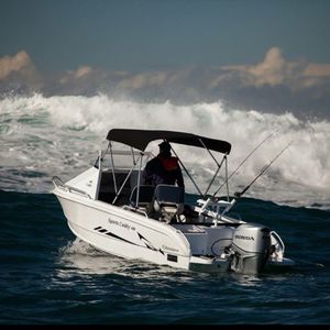 day cruiser fuoribordo / open / da pesca sportiva / max. 5 persone
