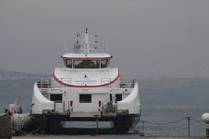traghetto passeggeri catamarano 1