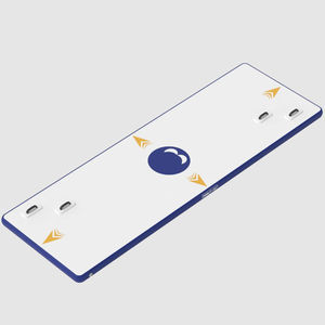 gioco acquatico con piattaforma