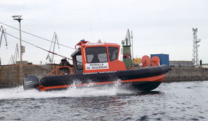 barca professionale patrol boat 1