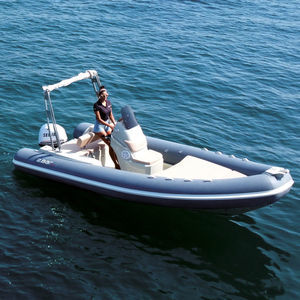 gommone fuoribordo